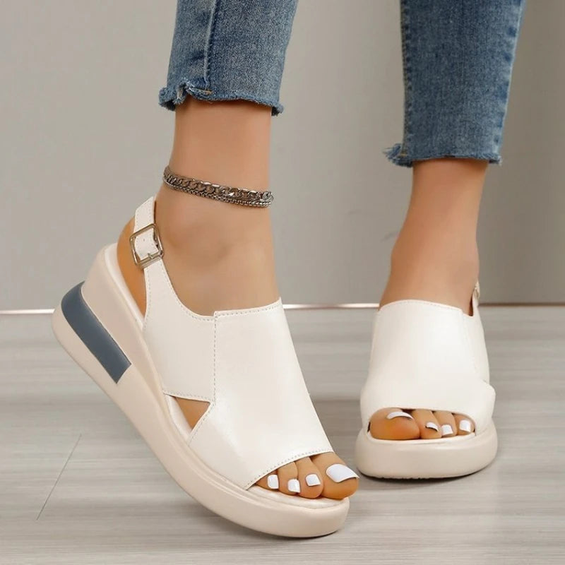 ¡Sandalias de plataforma PasComfort!